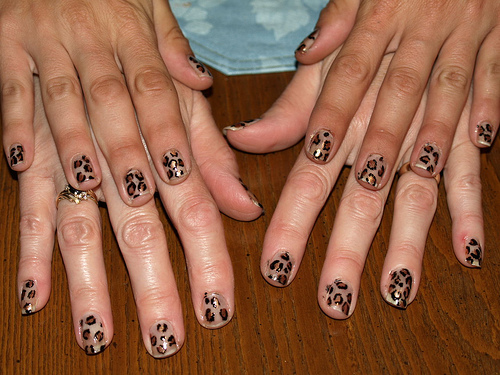 Leopard Finger Nails Alternative 1